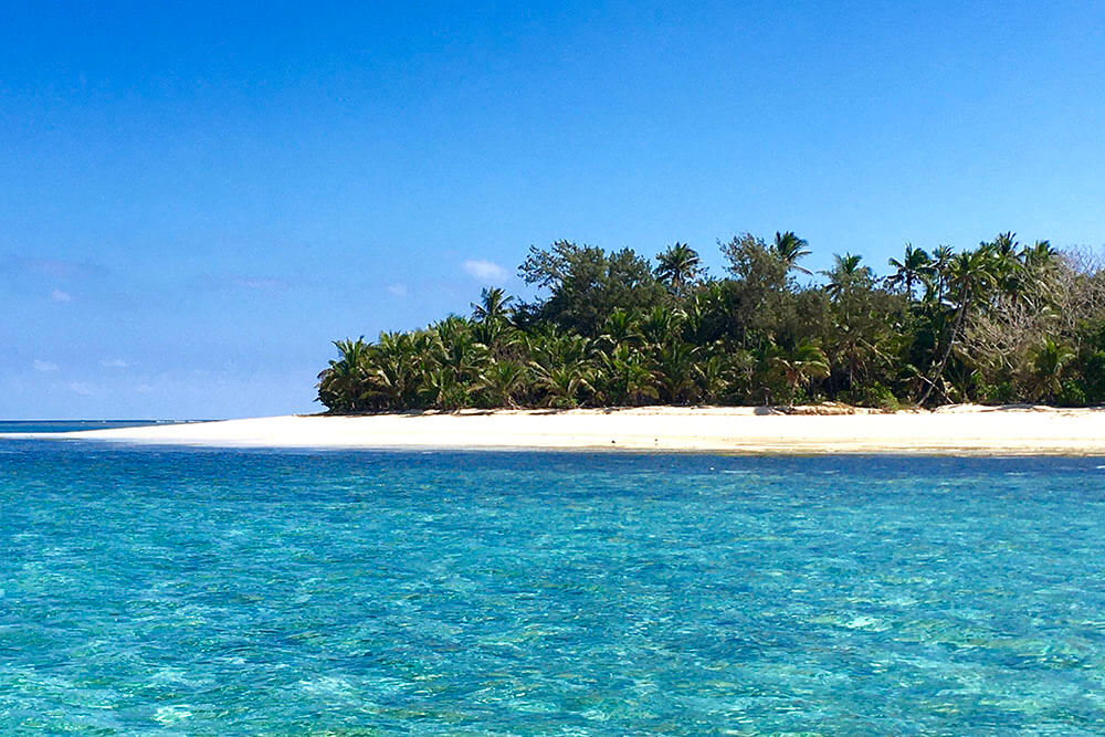 coconut-beach-resort-beach-clear-waters