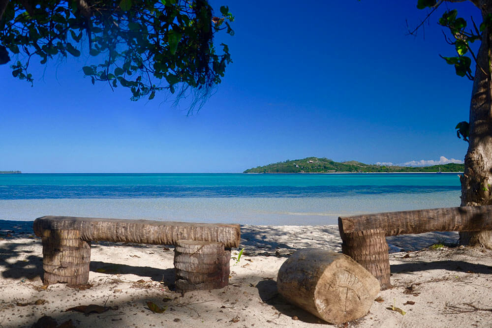 coconut-beach-resort-beach-sit-relax