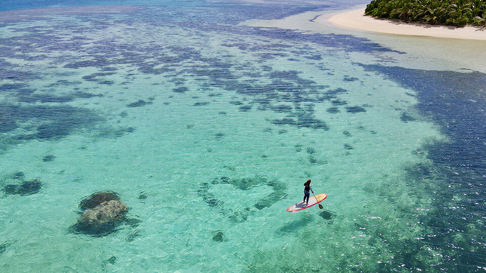 coconut-beach-resort-stand-up-paddleboard