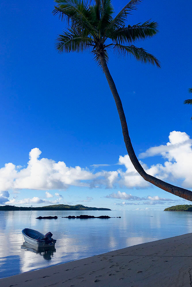 coconut-beach-resort-beach-calmwater-boating