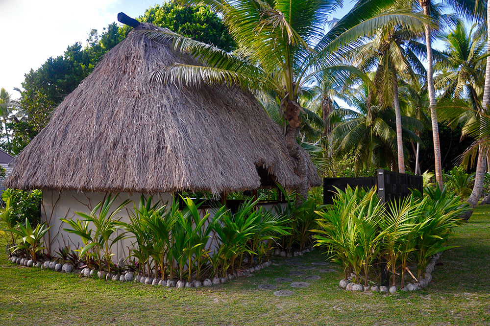 coconut-beach-resort-grounds-accomodation